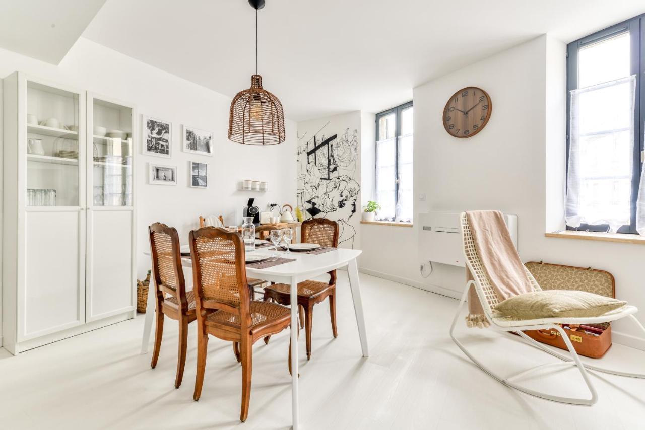 Les Gites De Laure - L'Or Blanc, Appartement Avec Vue Sur Le Chateau, Climatisation, Netflix, A 160 M De La Cite Medievale Carcassone Exterior photo