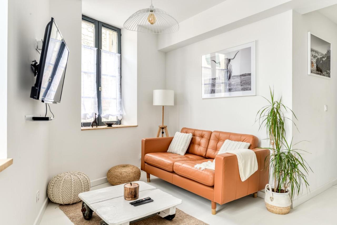 Les Gites De Laure - L'Or Blanc, Appartement Avec Vue Sur Le Chateau, Climatisation, Netflix, A 160 M De La Cite Medievale Carcassone Exterior photo