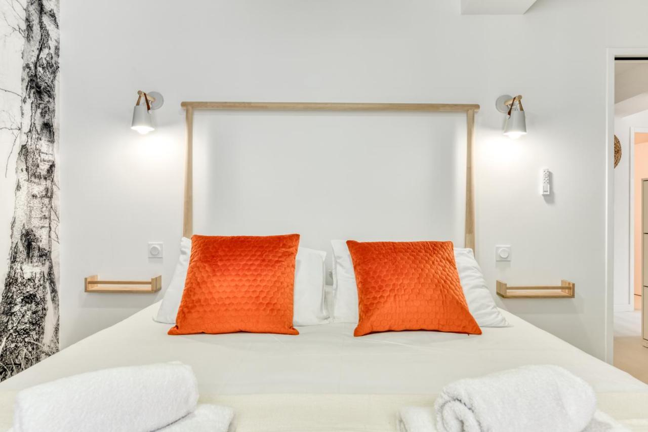 Les Gites De Laure - L'Or Blanc, Appartement Avec Vue Sur Le Chateau, Climatisation, Netflix, A 160 M De La Cite Medievale Carcassone Exterior photo