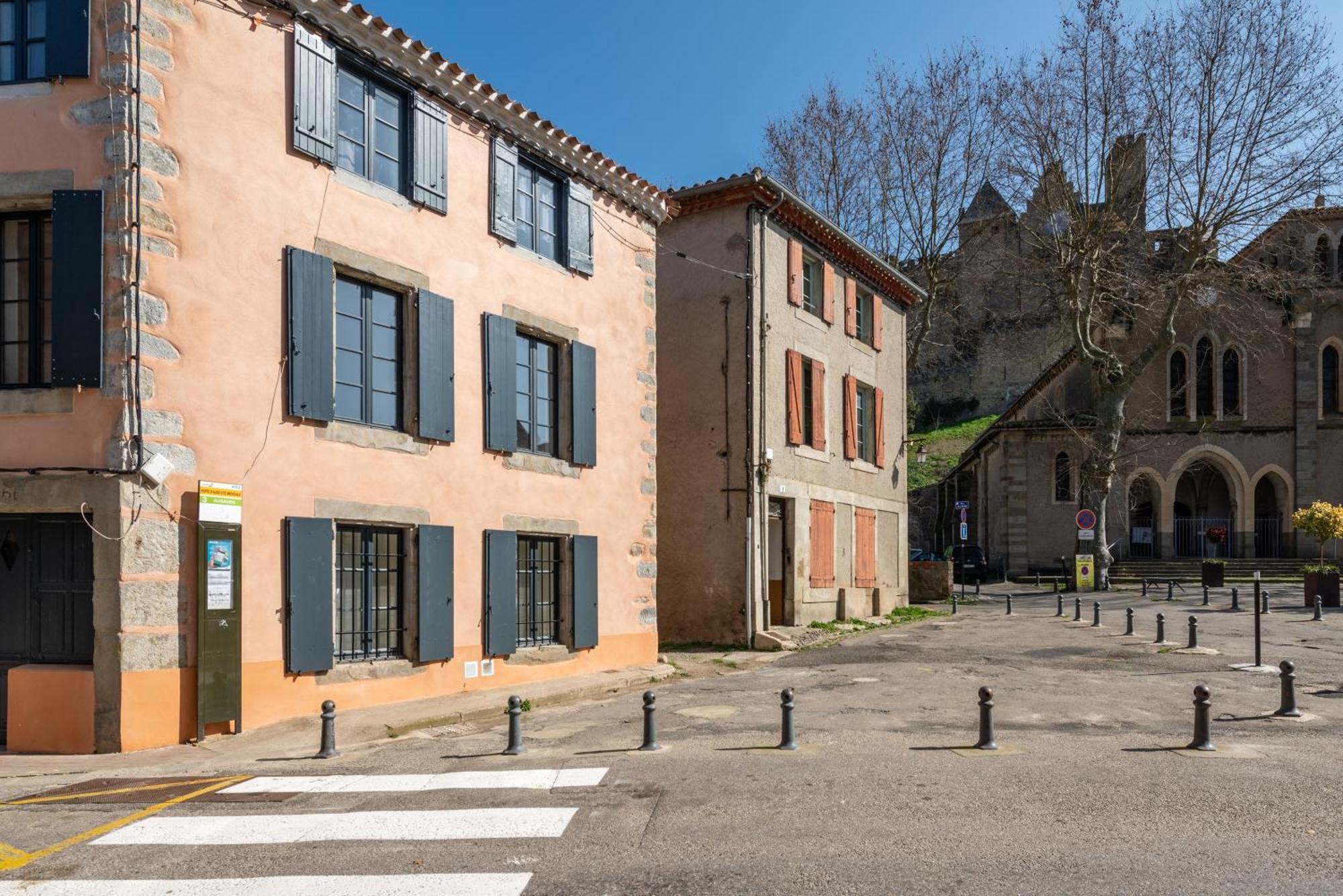Les Gites De Laure - L'Or Blanc, Appartement Avec Vue Sur Le Chateau, Climatisation, Netflix, A 160 M De La Cite Medievale Carcassone Exterior photo